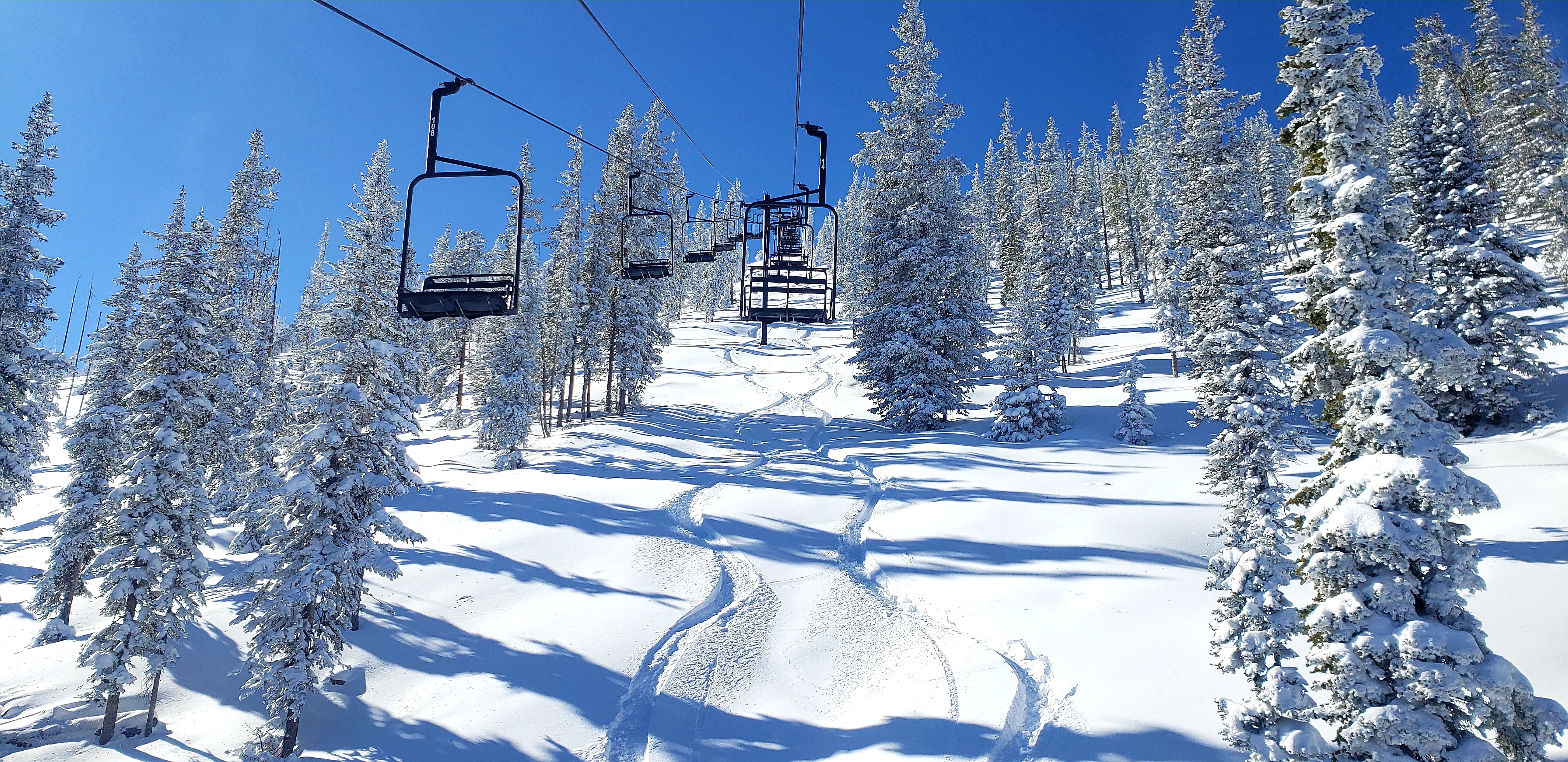 Pano lift with powder turns
